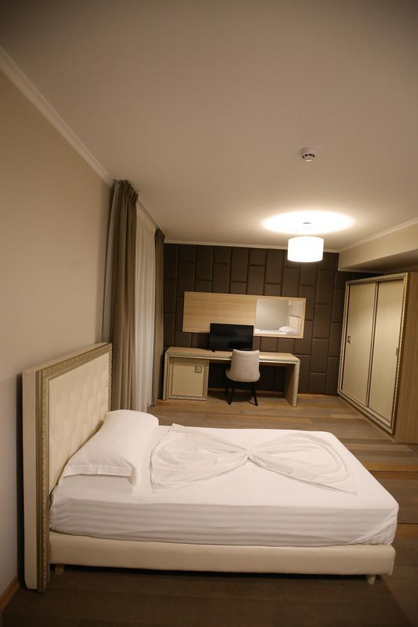 Germany Hotel Durrës Esterno foto